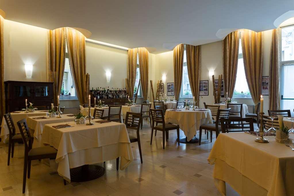 קונאו Hotel Palazzo Lovera מסעדה תמונה