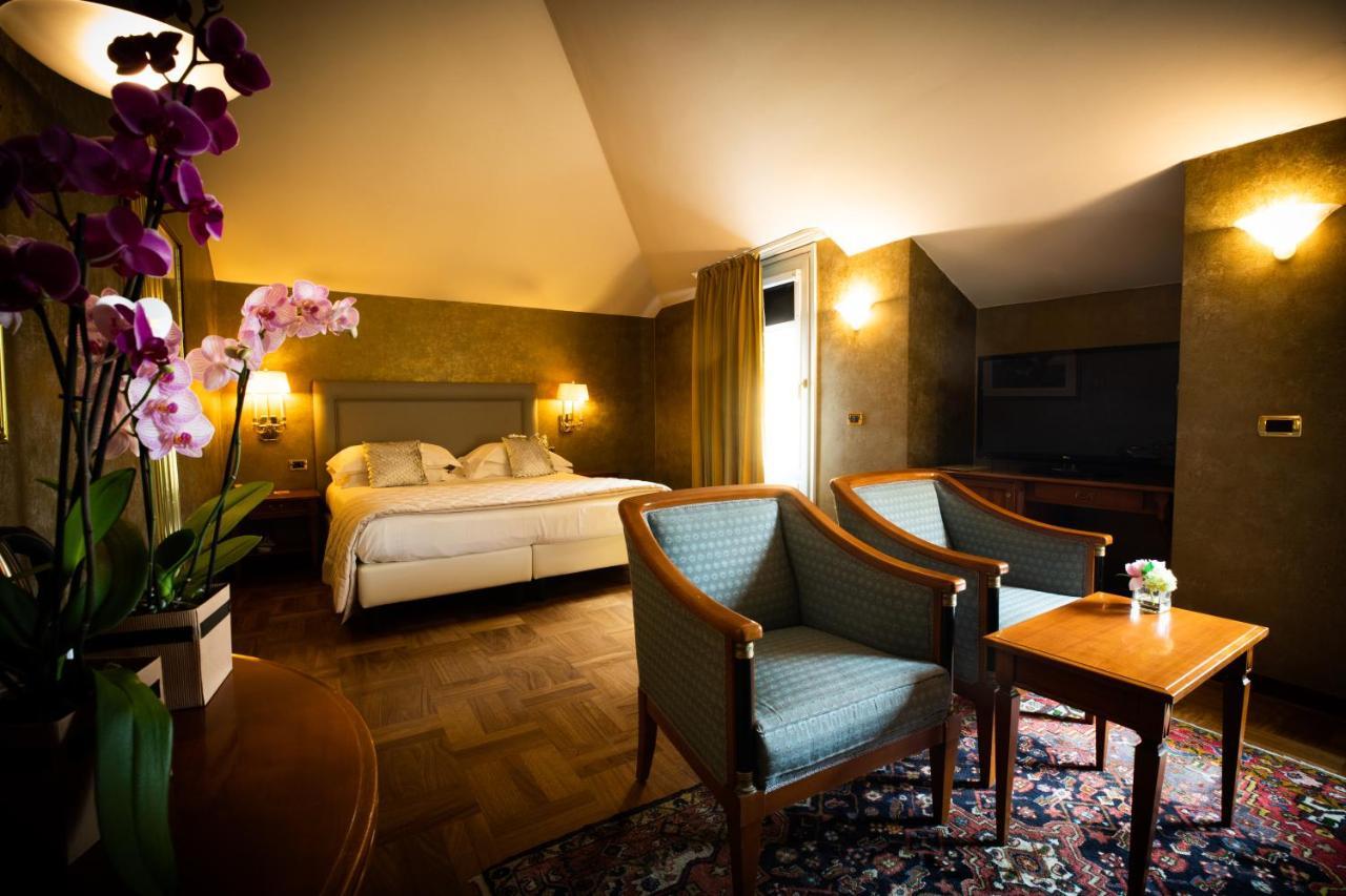 קונאו Hotel Palazzo Lovera מראה חיצוני תמונה